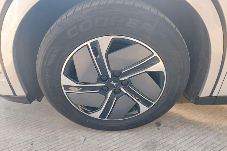 Used XPeng G6 2023 580 Long-Range Pro Left Front Wheel Hub