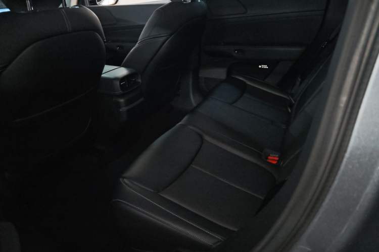 Used XPeng G6 2023 580 Long-Range Pro Left Rear Seat