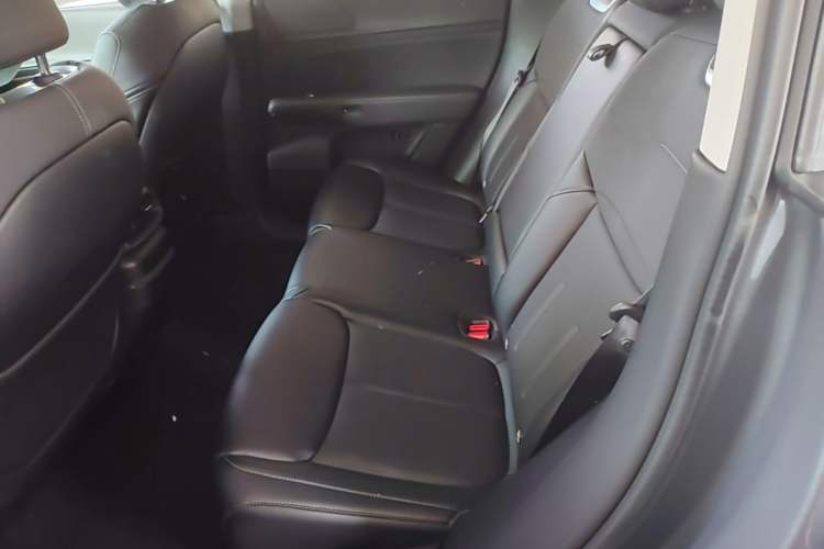 Used XPeng G6 2023 580 Long-Range Pro Left Rear Seat