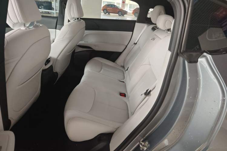 Used XPeng G6 2023 755 Ultra-Long Range Pro Left Rear Seat