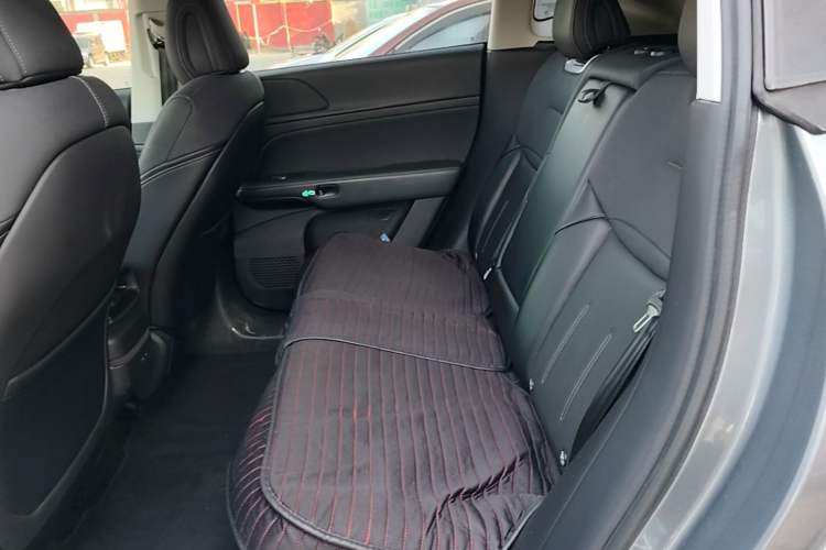 Used XPeng G6 2023 755 Ultra-Long Range Pro Left Rear Seat