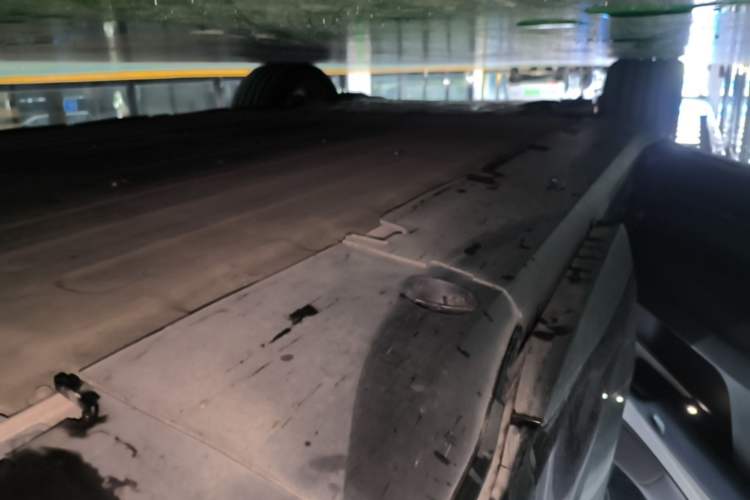 Used XPeng G6 2023 580 Long-Range Max Left Side Sill