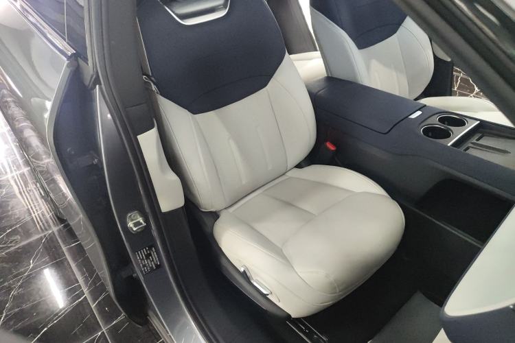 Used XPeng G6 2023 755 Ultra-Long Range Max Right Front Seat