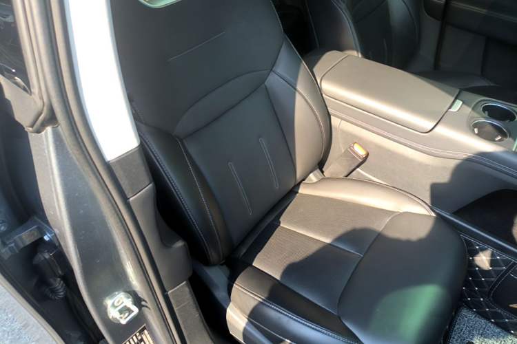 Used XPeng G6 2023 755 Ultra-Long Range Pro Right Front Seat