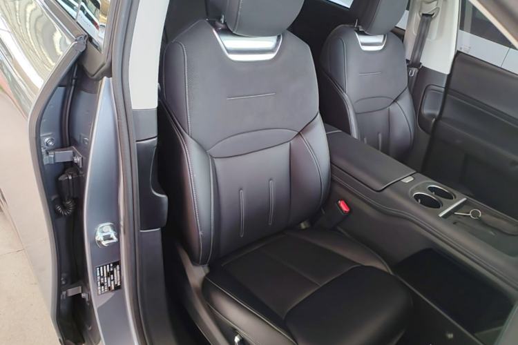 Used XPeng G6 2023 580 Long-Range Pro Right Front Seat