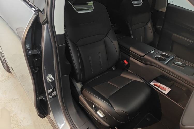 Used XPeng G6 2023 755 Ultra-Long Range Pro Right Front Seat