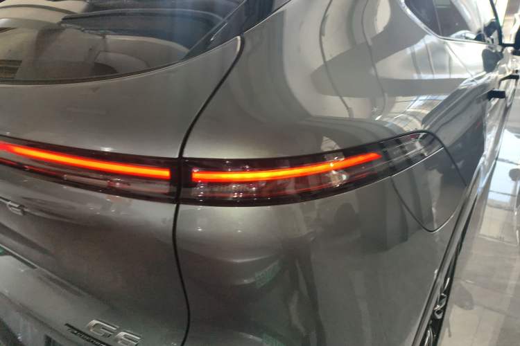 Used XPeng G6 2023 700 Four-Wheel Drive Performance Max Right Rear Taillight