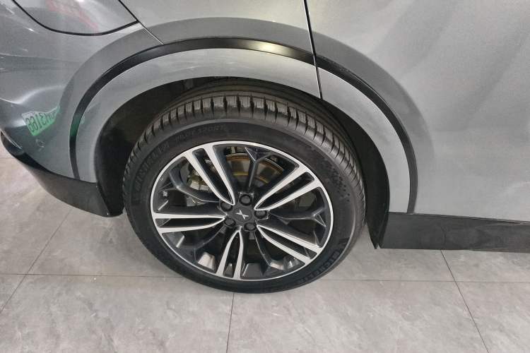 Used XPeng G6 2023 700 Four-Wheel Drive Performance Max Right Rear Wheel Hub