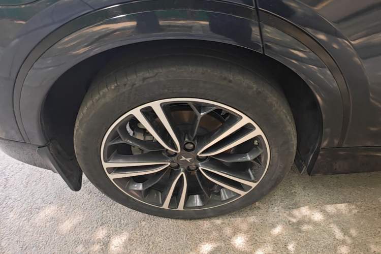 Used XPeng G6 2023 755 Ultra-Long Range Pro Right Rear Wheel Hub