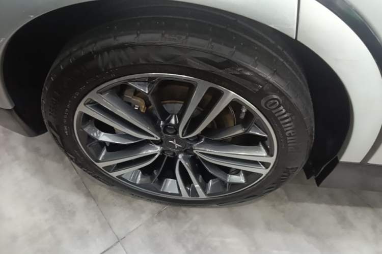 Used XPeng G6 2023 580 Long-Range Pro Right Rear Wheel Hub