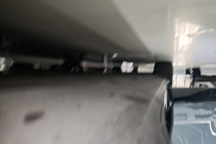 Used XPeng G6 2023 580 Long-Range Pro Right Side Sill