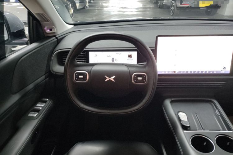 Used XPeng G6 2023 755 Ultra-Long Range Pro Steering Wheel