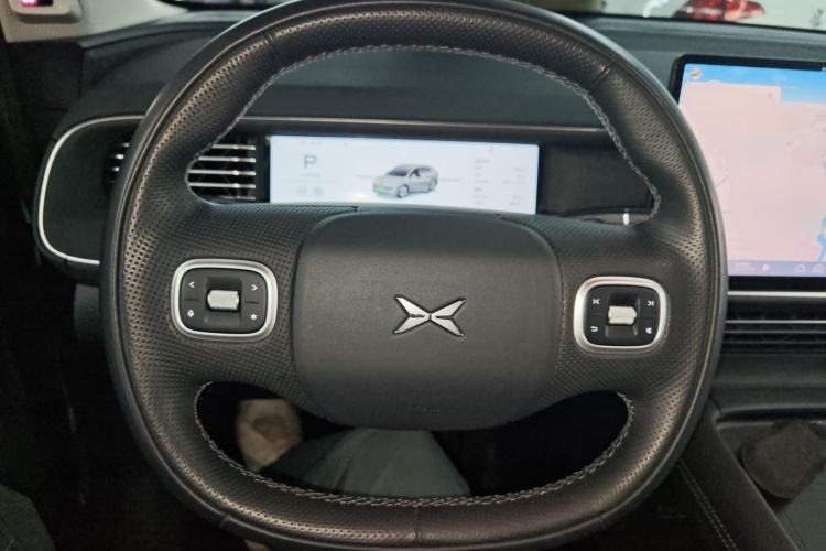 Used XPeng G6 2023 580 Long-Range Pro Steering Wheel