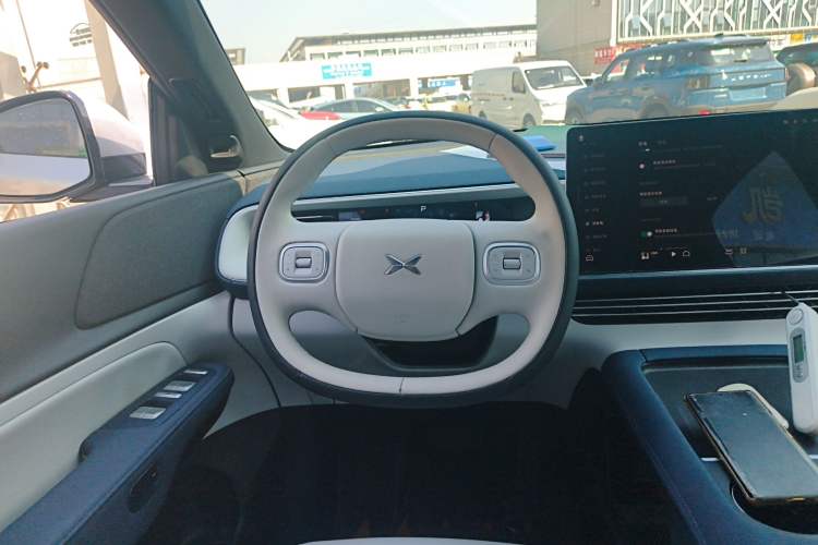 Used XPeng G6 2023 580 Long-Range Pro Steering Wheel