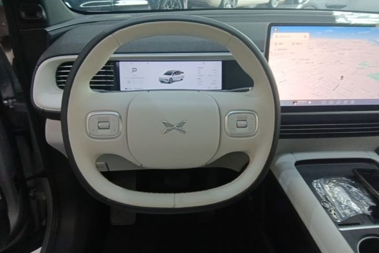 Used XPeng G6 2023 580 Long-Range Pro Steering Wheel