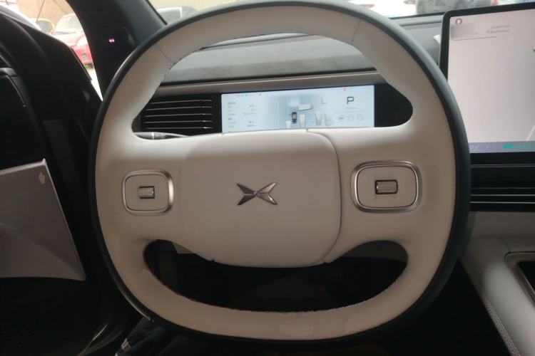 Used XPeng G6 2023 580 Long-Range Pro Steering Wheel