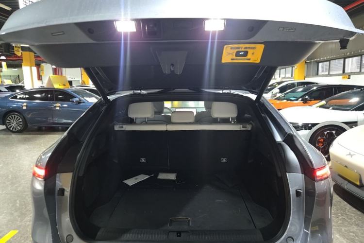 Used XPeng G6 2023 755 Ultra-Long Range Pro Trunk