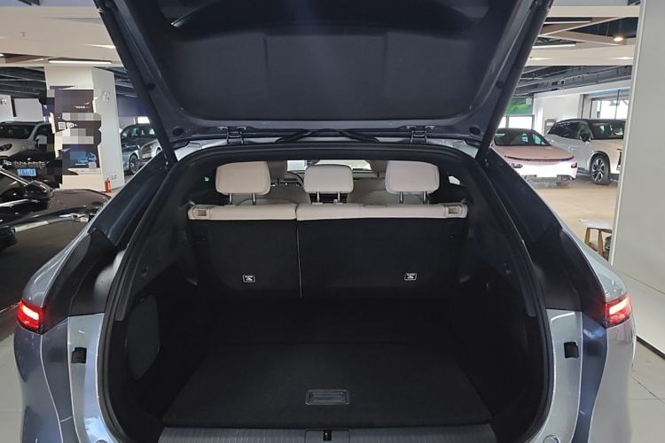 Used XPeng G6 2023 580 Long-Range Max Trunk