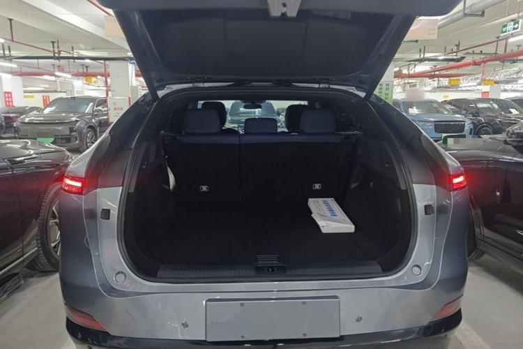Used XPeng G6 2023 580 Long-Range Pro Trunk