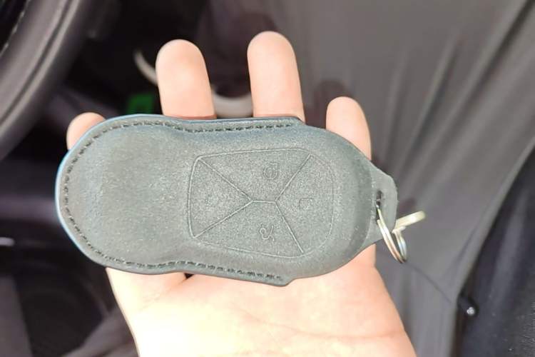 Used XPeng G6 2023 580 Long-Range Pro Vehicle Key