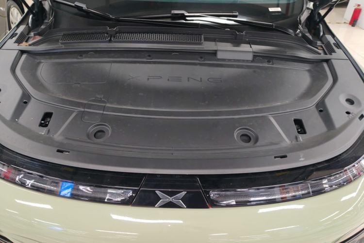 Used XPeng G6 2023 755 Ultra-Long Range Max Engine Bay