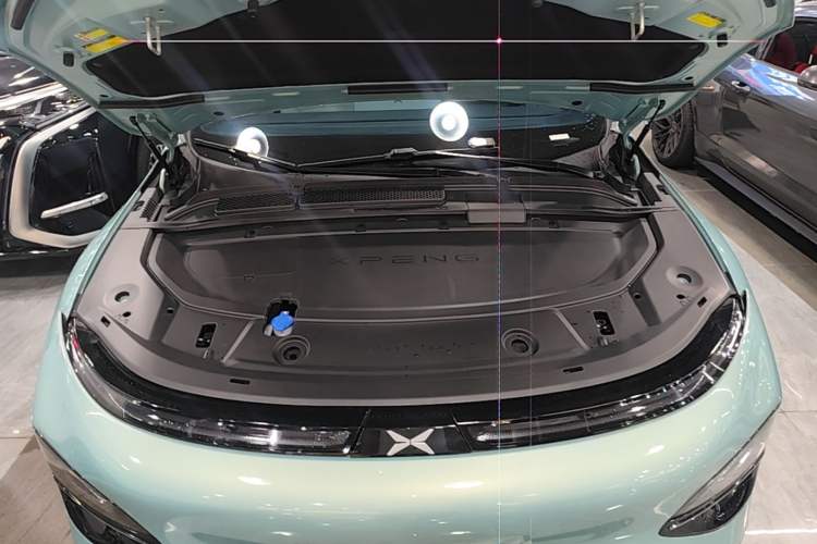 Used XPeng G6 2023 755 Ultra-Long Range Max Engine Bay