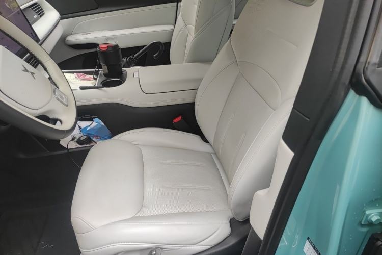 Used XPeng G6 2023 755 Ultra-Long Range Pro Left Front Seat
