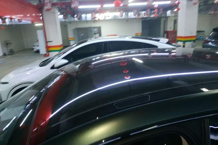 Used XPeng G6 2023 755 Ultra-Long Range Pro Roof