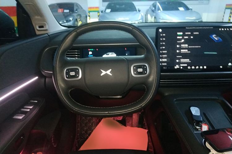 Used XPeng G6 2023 755 Ultra-Long Range Pro Steering Wheel