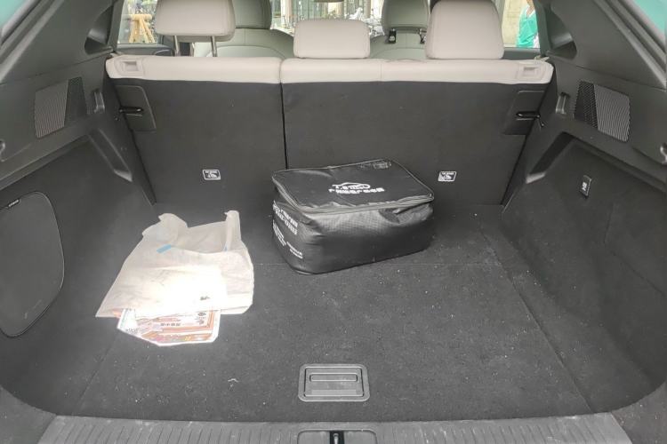 Used XPeng G6 2023 755 Ultra-Long Range Pro Trunk