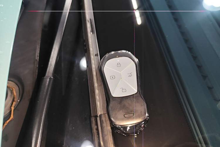 Used XPeng G6 2023 755 Ultra-Long Range Max Vehicle Key