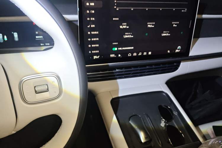 Used XPeng G6 2023 700 Four-Wheel Drive Performance Max Audio And AC Panel