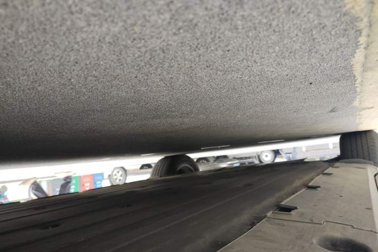 Used XPeng G6 2023 755 Ultra-Long Range Pro Chassis Front Right