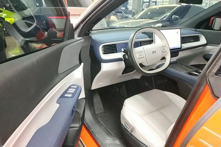 Used XPeng G6 2023 755 Ultra-Long Range Max Driver Seat
