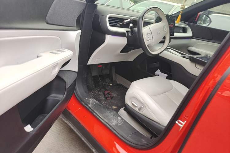 Used XPeng G6 2023 700 Four-Wheel Drive Performance Max Driver Seat