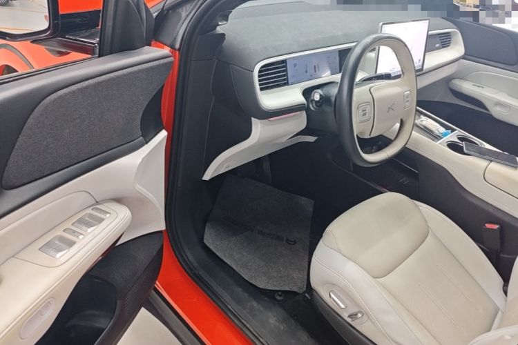Used XPeng G6 2023 700 Four-Wheel Drive Performance Max Driver Seat