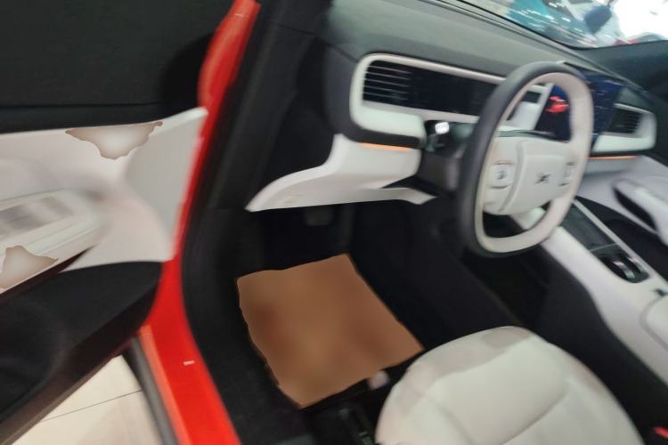 Used XPeng G6 2023 755 Ultra-Long Range Pro Driver Seat