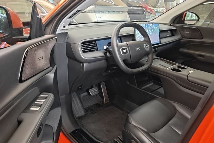 Used XPeng G6 2023 580 Long-Range Max Driver Seat