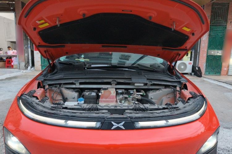 Used XPeng G6 2023 580 Long-Range Pro Engine Bay