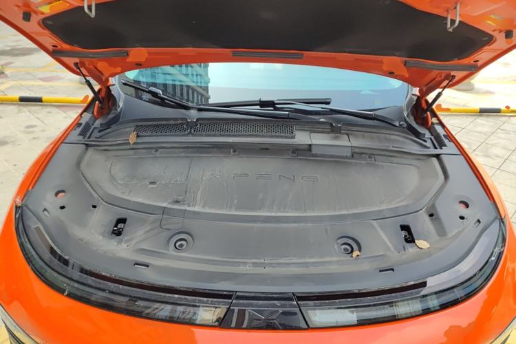 Used XPeng G6 2023 580 Long-Range Pro Engine Bay