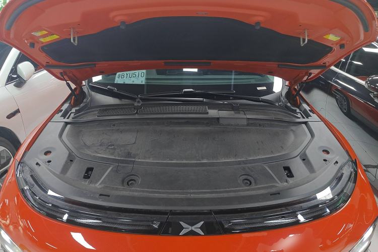 Used XPeng G6 2023 580 Long-Range Max Engine Bay