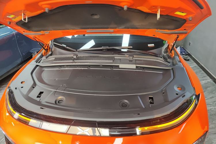 Used XPeng G6 2023 580 Long-Range Max Engine Bay