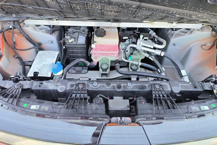 Used XPeng G6 2023 580 Long-Range Pro Engine Bay