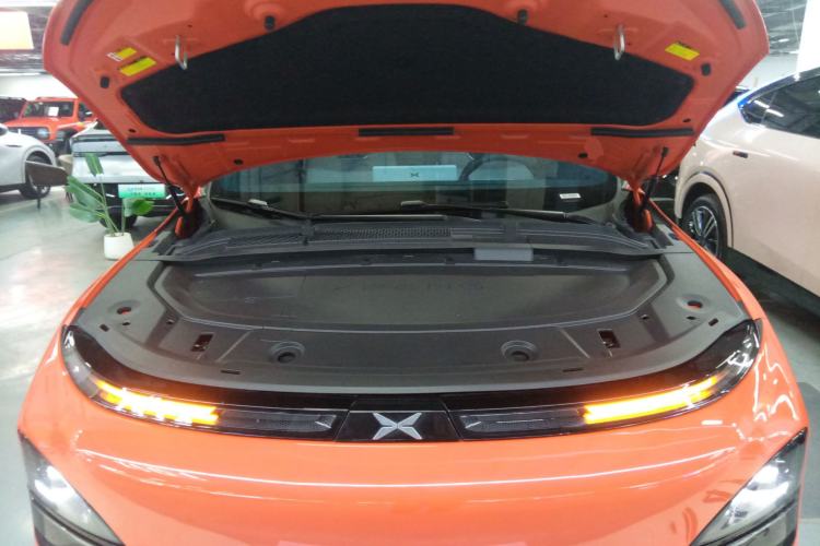 Used XPeng G6 2023 755 Ultra-Long Range Pro Engine Bay