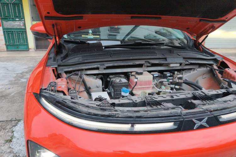 Used XPeng G6 2023 580 Long-Range Pro Engine Bay Right
