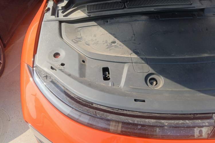 Used XPeng G6 2023 580 Long-Range Max Engine Bay Right