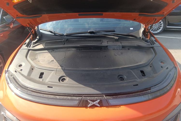 Used XPeng G6 2023 580 Long-Range Max Engine Bay