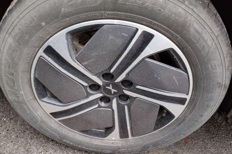 Used XPeng G6 2023 580 Long-Range Pro Exterior 5