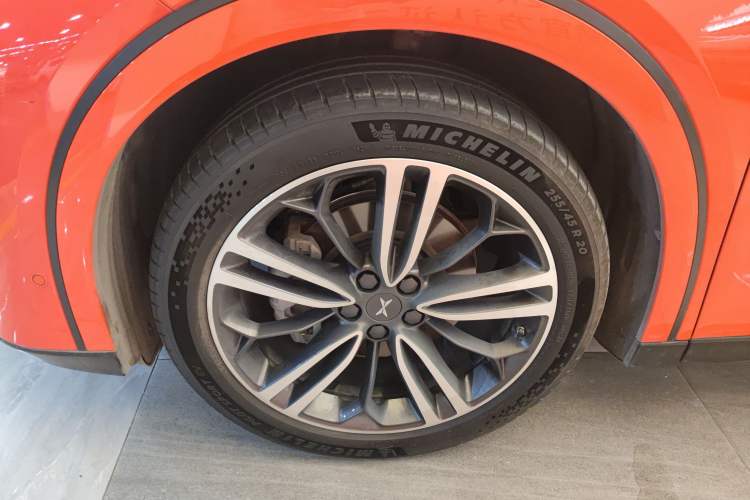 Used XPeng G6 2023 700 Four-Wheel Drive Performance Max Exterior 7