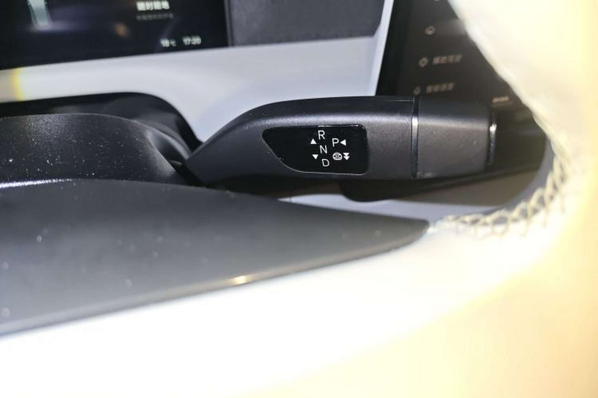Used XPeng G6 2023 700 Four-Wheel Drive Performance Max Gear Lever